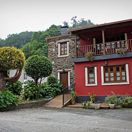 Apartamentos El Llago Boal Exteriér fotografie