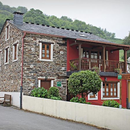 Apartamentos El Llago Boal Exteriér fotografie