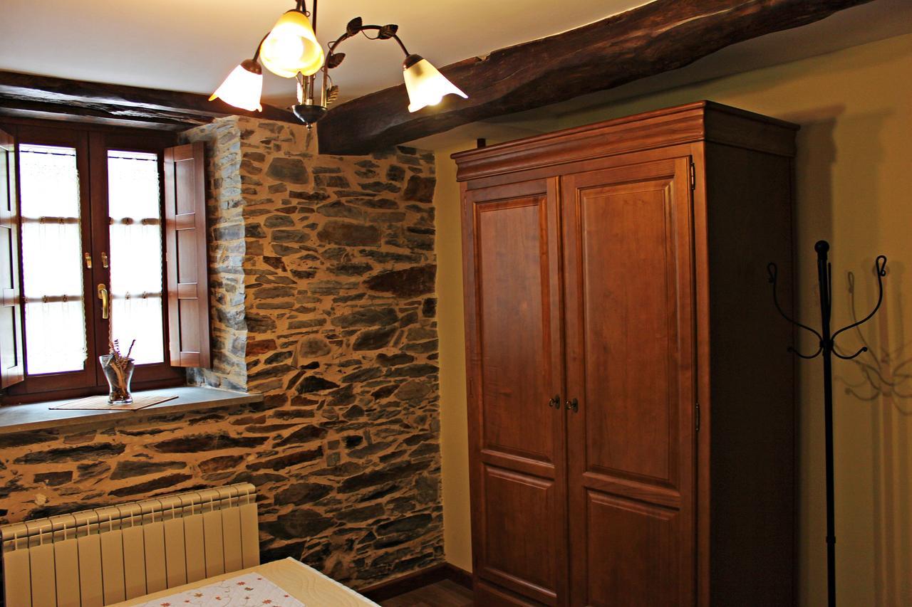 Apartamentos El Llago Boal Exteriér fotografie