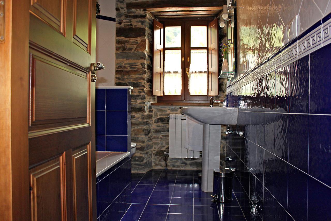 Apartamentos El Llago Boal Exteriér fotografie